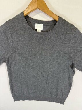 H&M Men’s Heather Gray Crewneck Sweater
